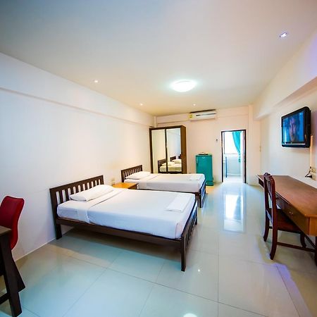 Golden House Service And Apartment Rayong Exterior photo